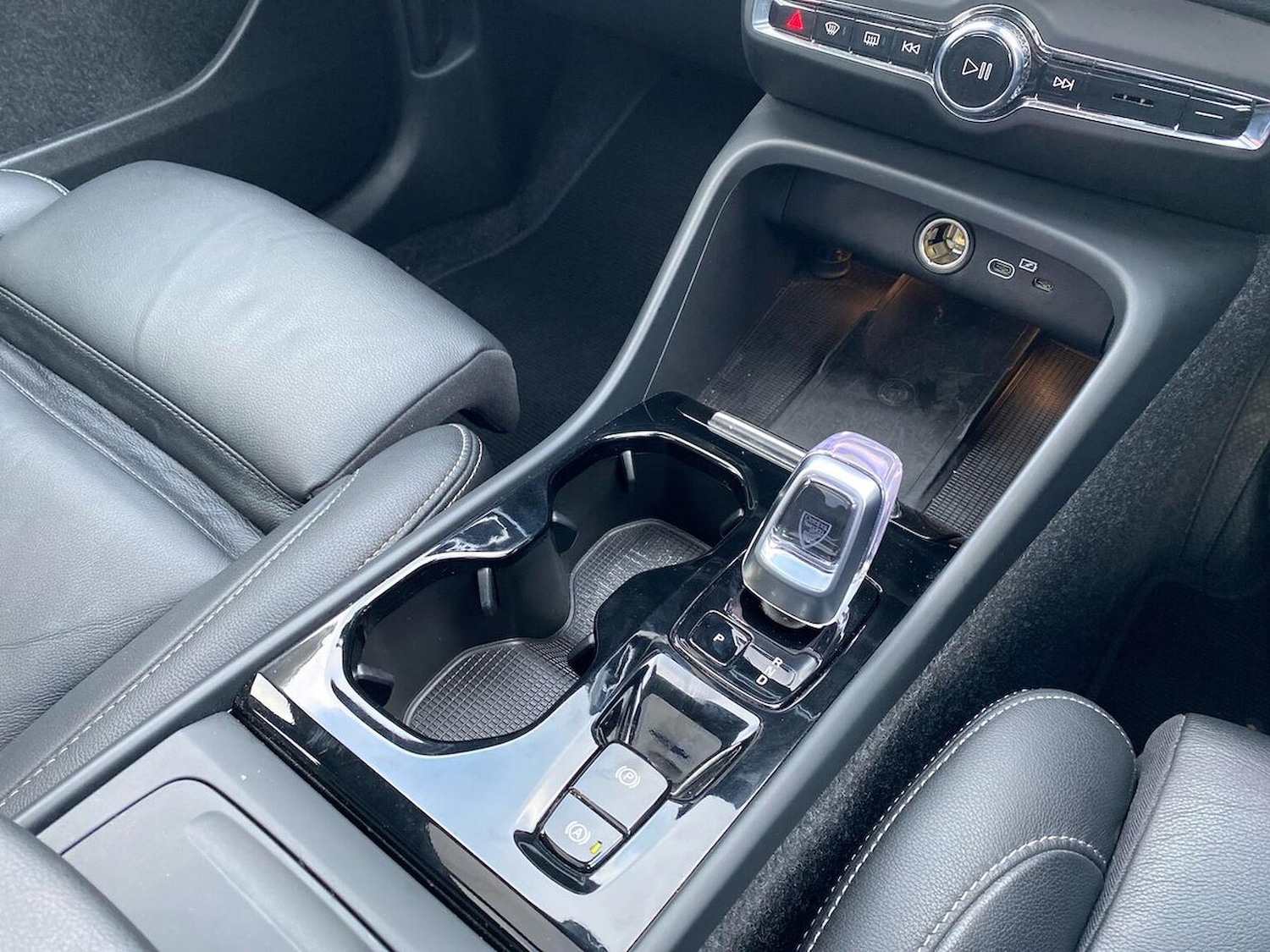 Used Volvo XC40 2025 for sale - 77056996: Photo 15