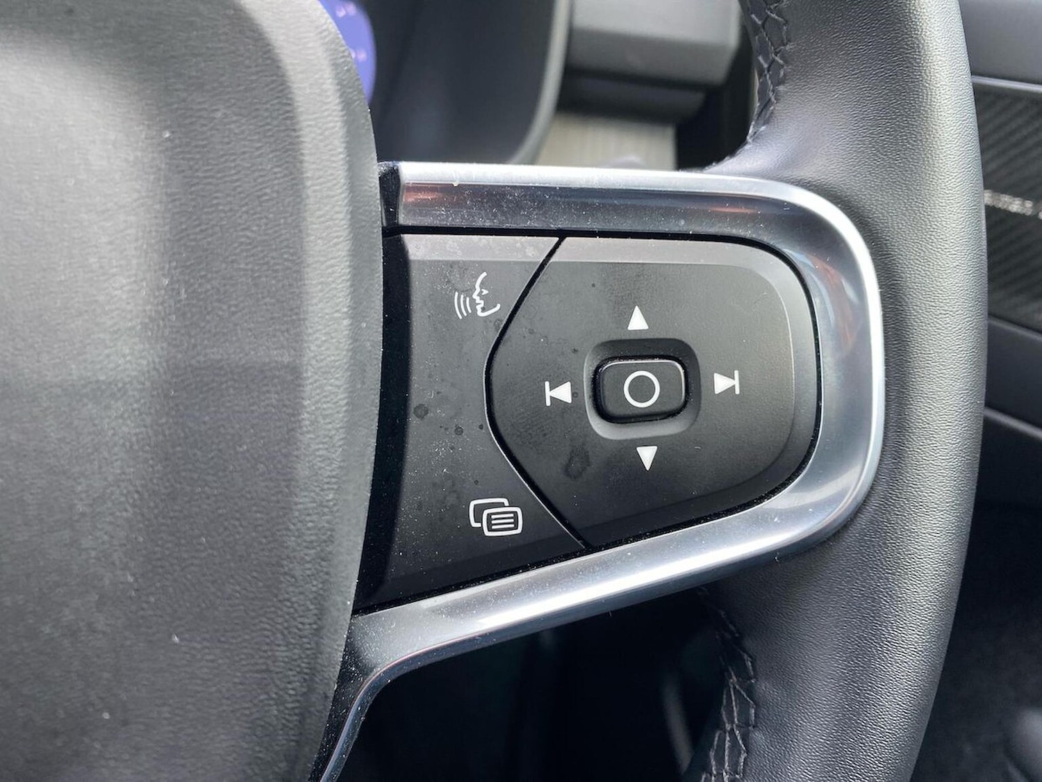 Used Volvo XC40 2025 for sale - 77056996: Photo 29