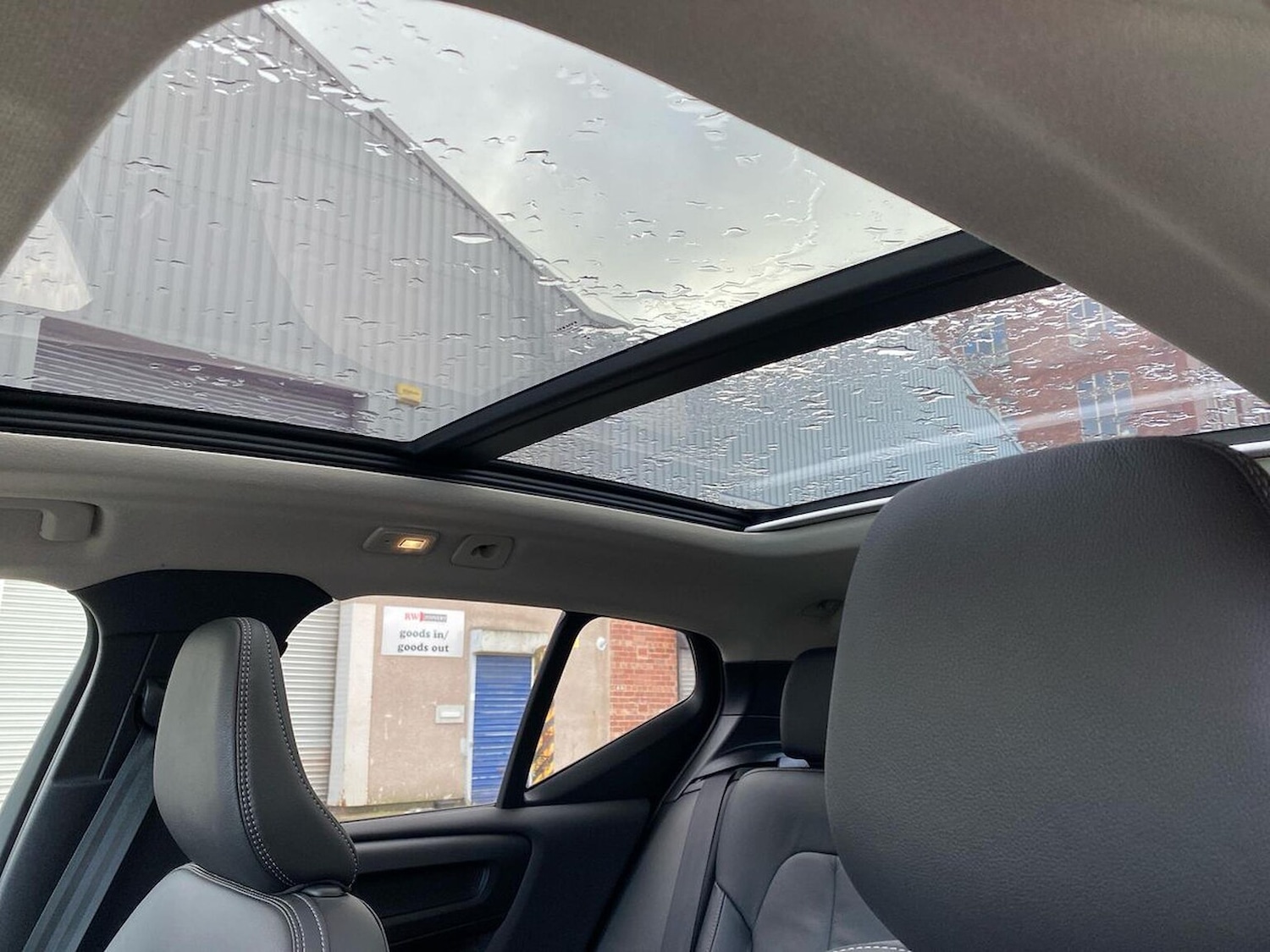 Used Volvo XC40 2025 for sale - 77056996: Photo 34