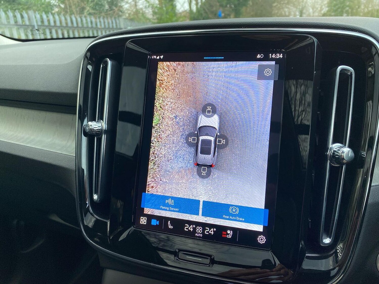 Used Volvo XC40 2025 for sale - 77489637: Photo 23