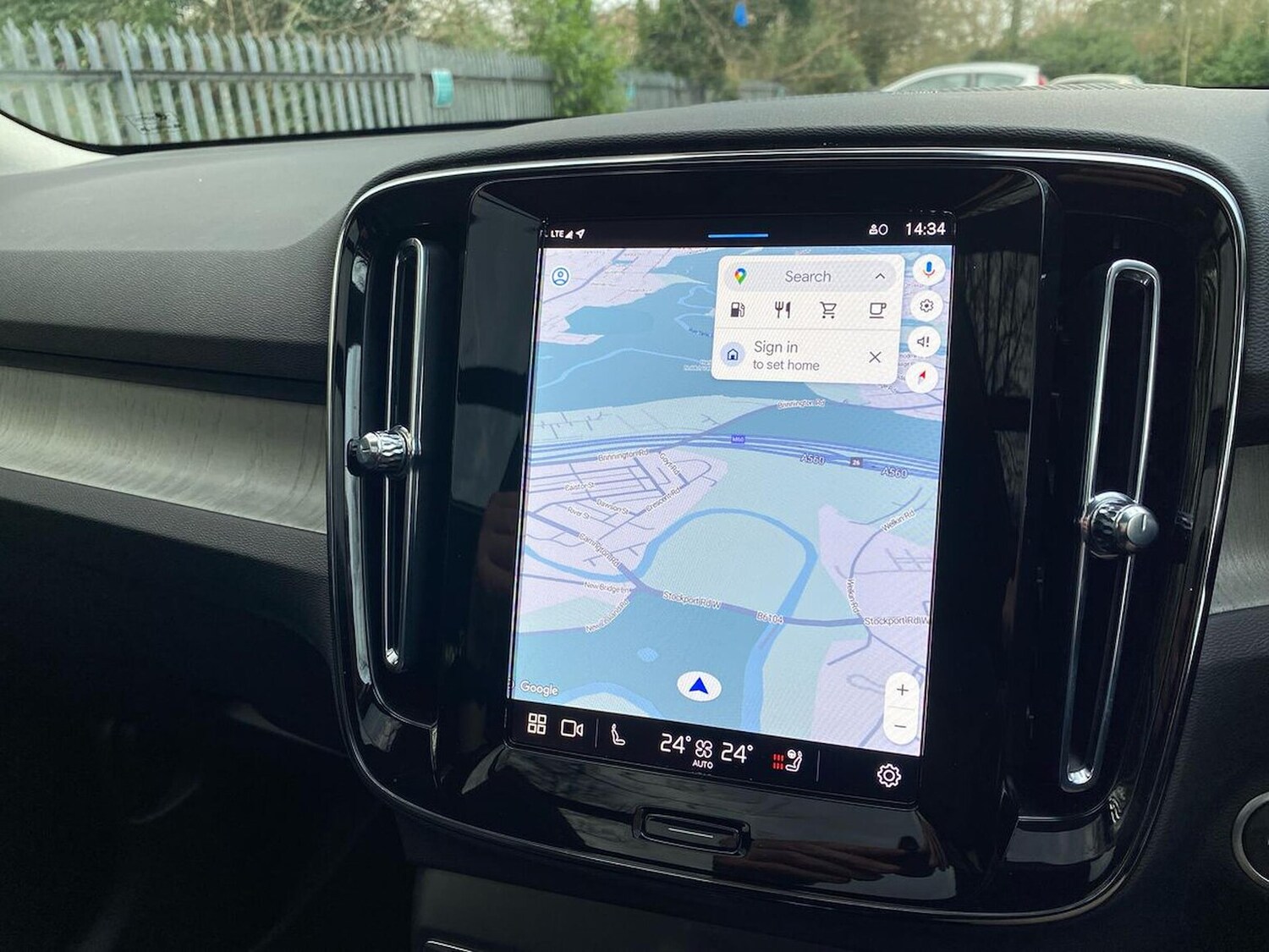 Used Volvo XC40 2025 for sale - 77489637: Photo 24