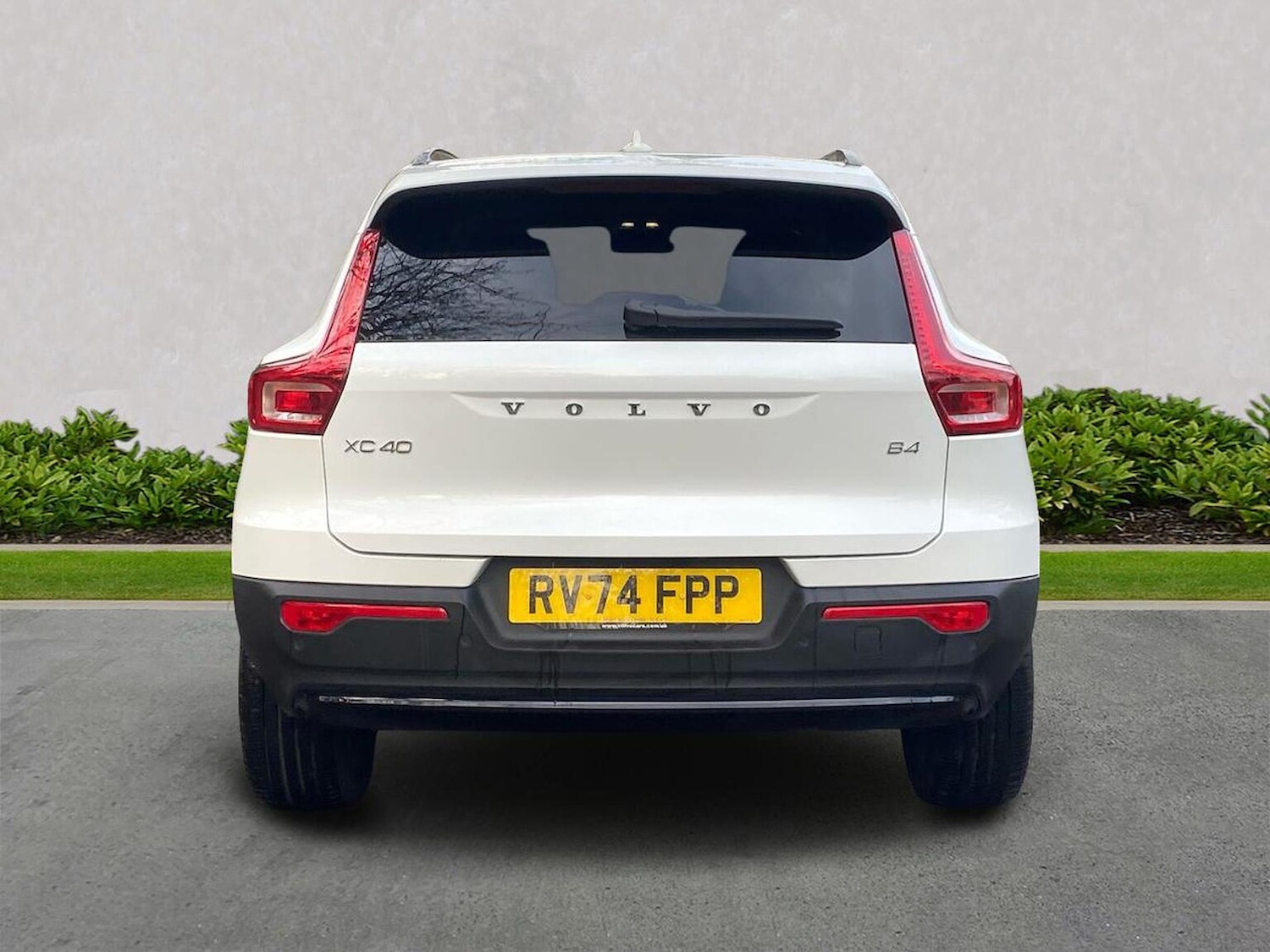 Used Volvo XC40 2025 for sale - 77489637: Photo 4