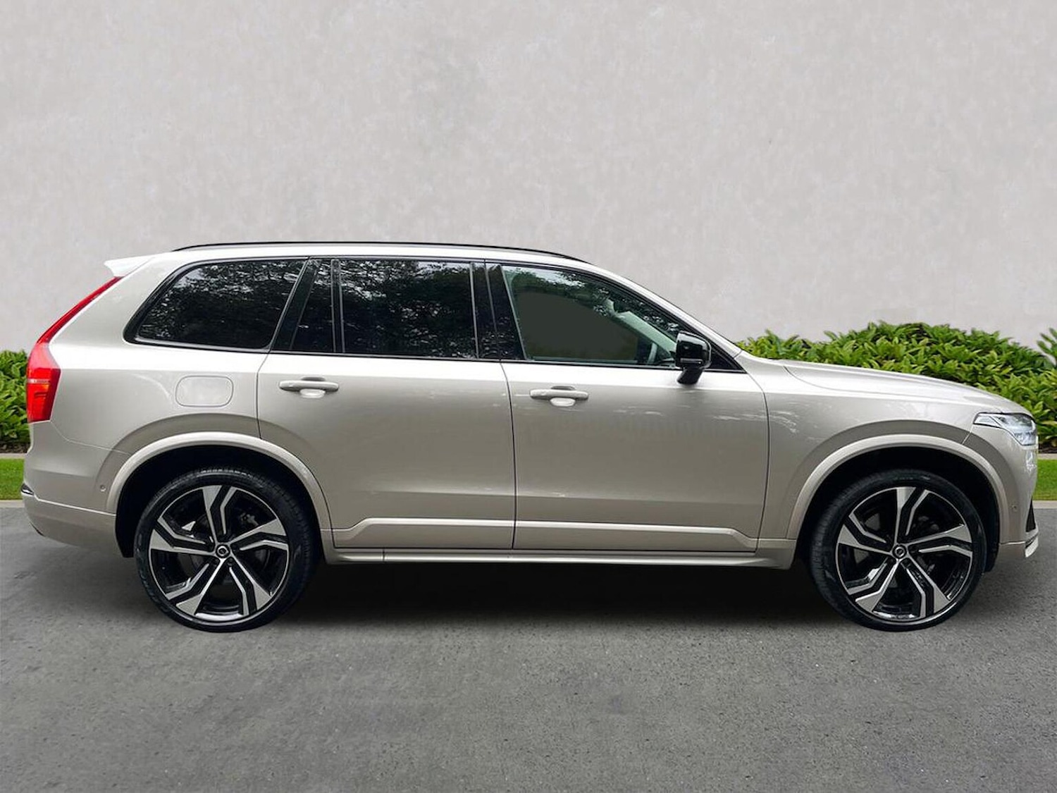 Used Volvo XC90 2022 for sale - 76134299: Photo 3