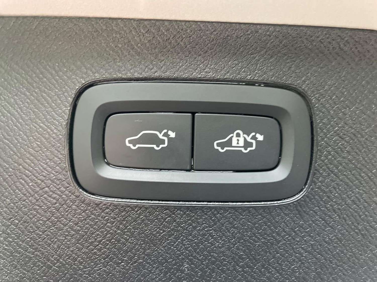 Used Volvo XC90 2022 for sale - 76134299: Photo 44
