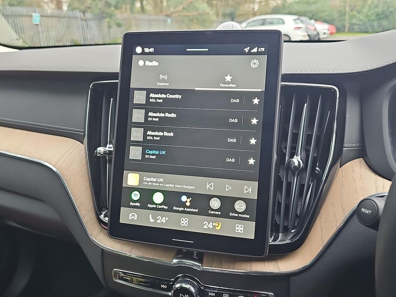 Used Volvo XC60 2025 for sale - 77489679: Photo 25