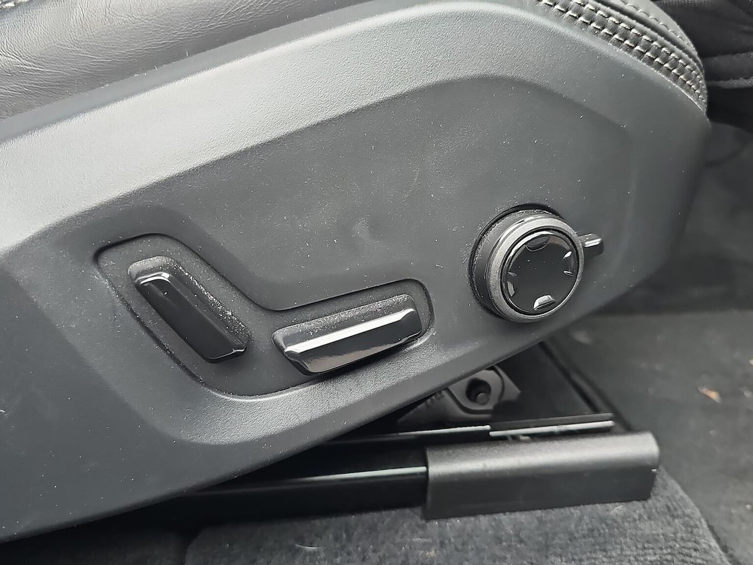 Used Volvo XC60 2025 for sale - 77489679: Photo 30