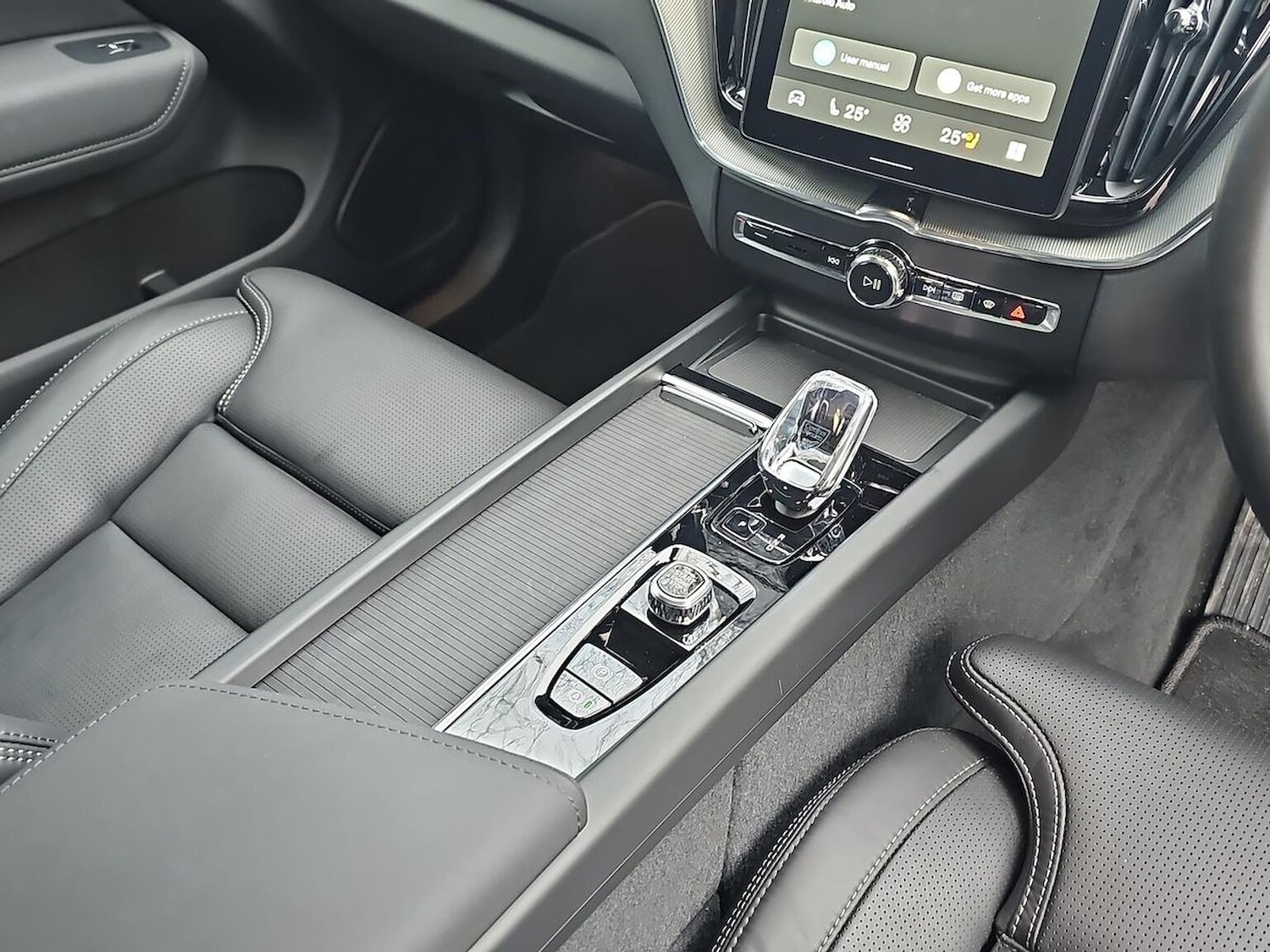 Used Volvo XC60 2025 for sale - 77489654: Photo 13