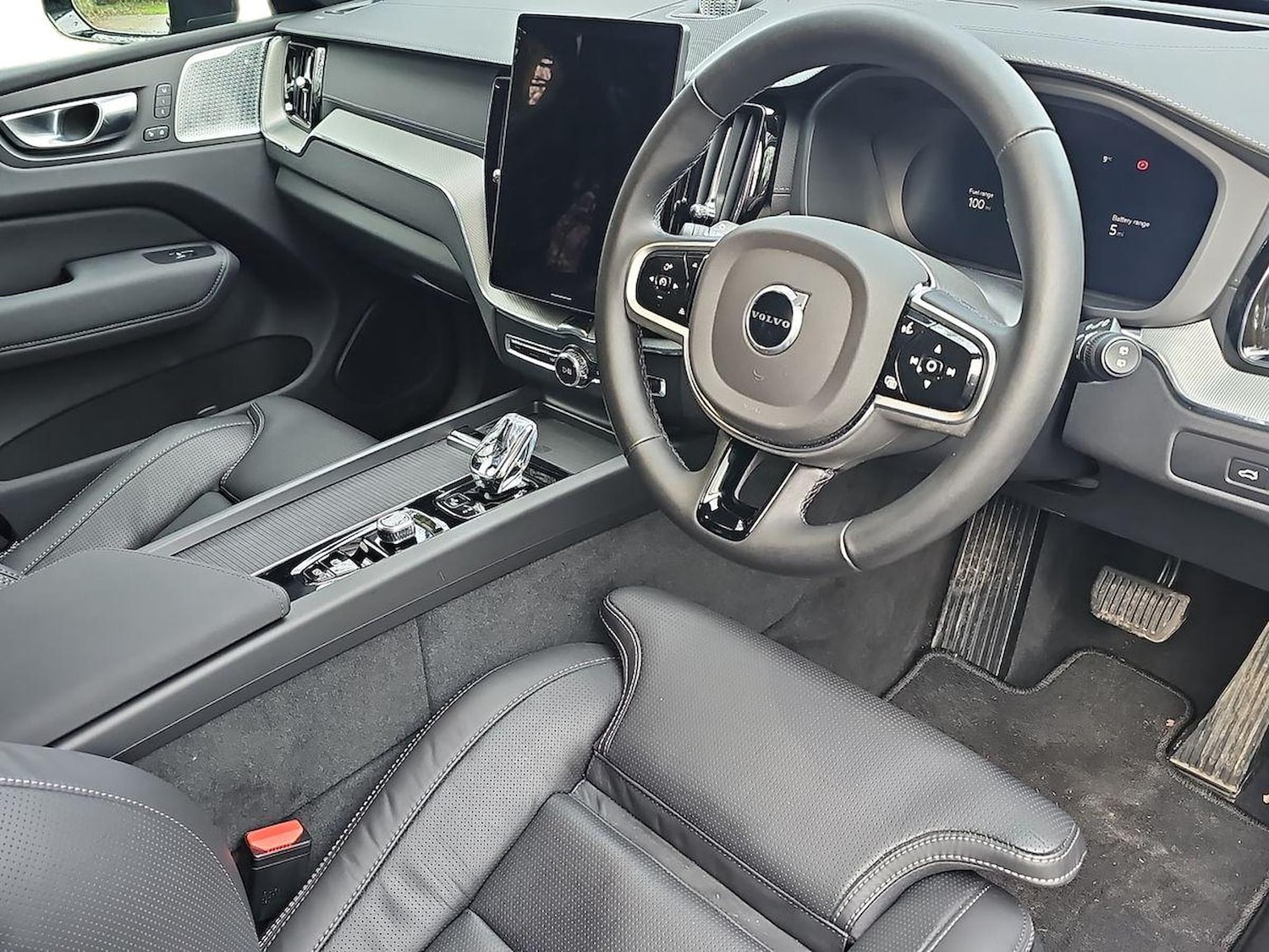 Used Volvo XC60 2025 for sale - 77489654: Photo 15