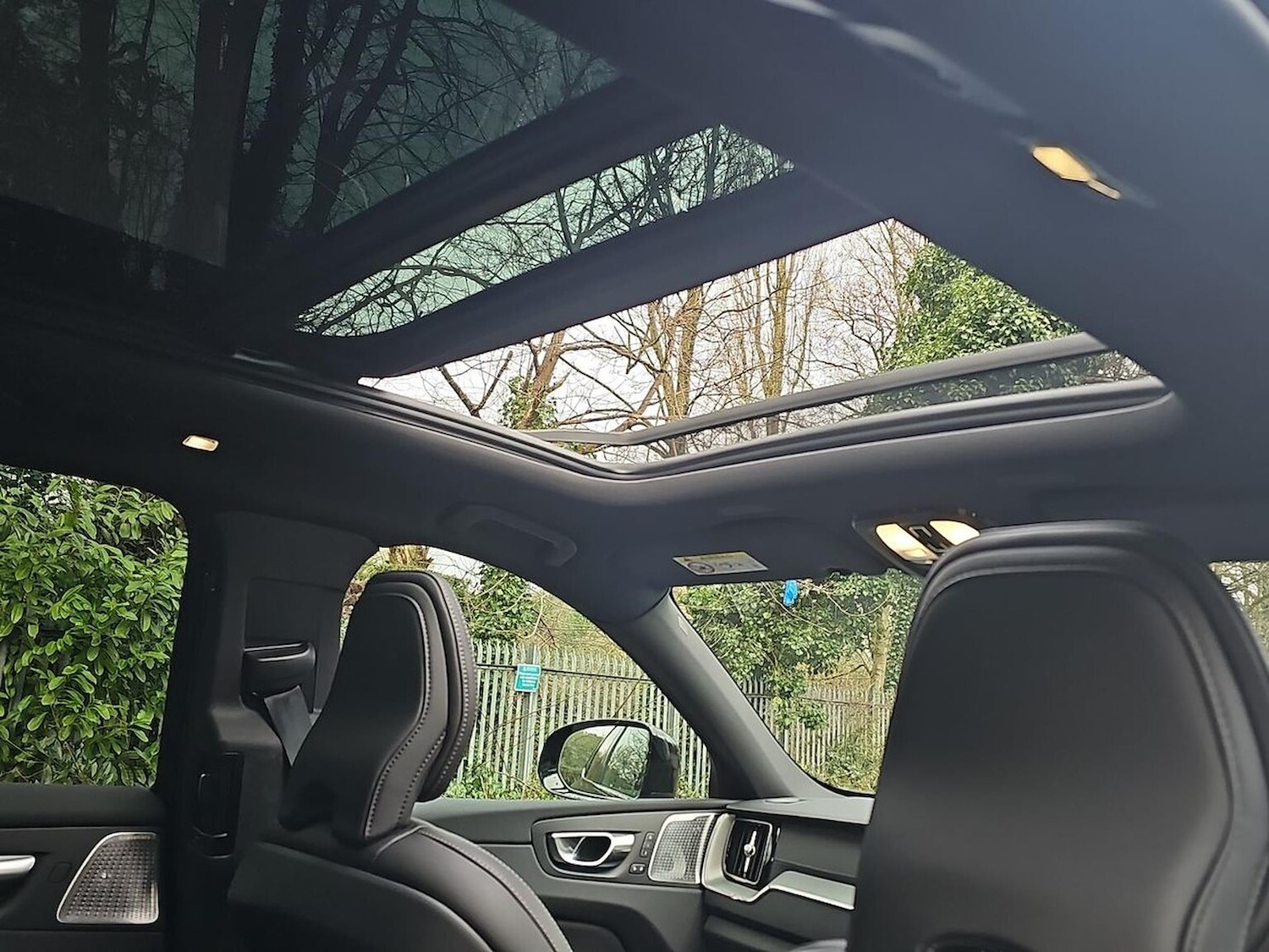 Used Volvo XC60 2025 for sale - 77489654: Photo 31