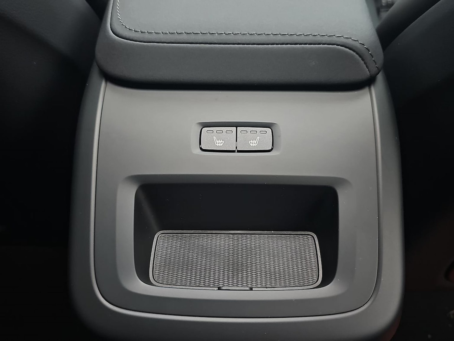 Used Volvo XC60 2025 for sale - 77489654: Photo 38