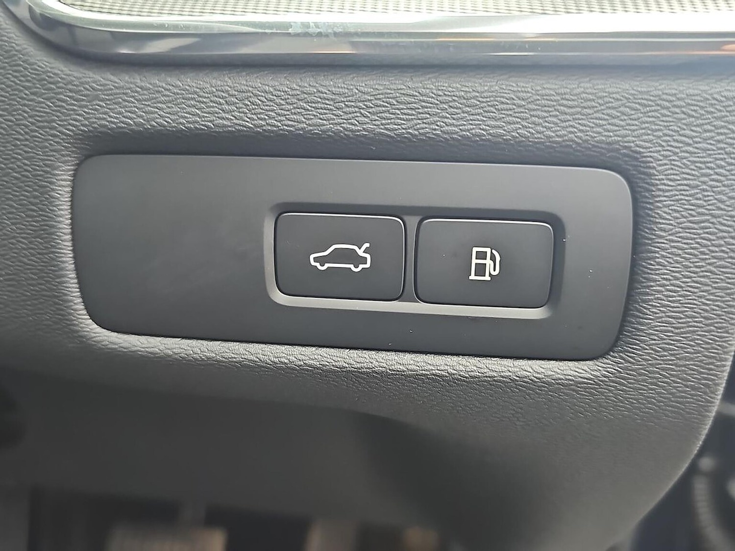 Used Volvo XC60 2025 for sale - 77489654: Photo 43