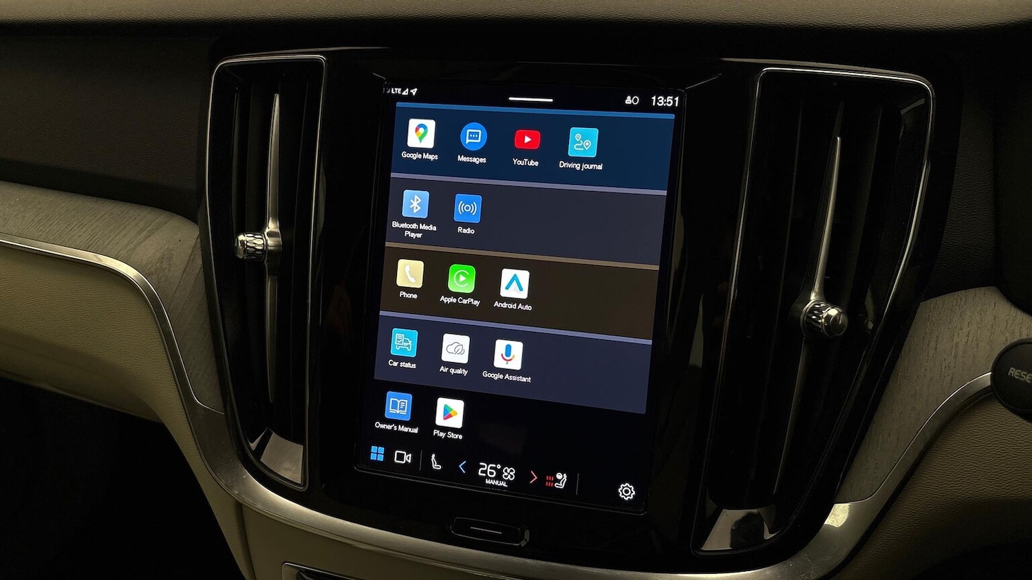 Used Volvo V60 2025 for sale - 76986955: Photo 12