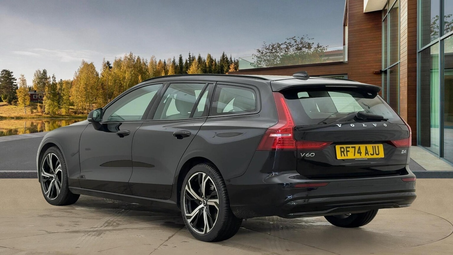 Used Volvo V60 2025 for sale - 76986955: Photo 2