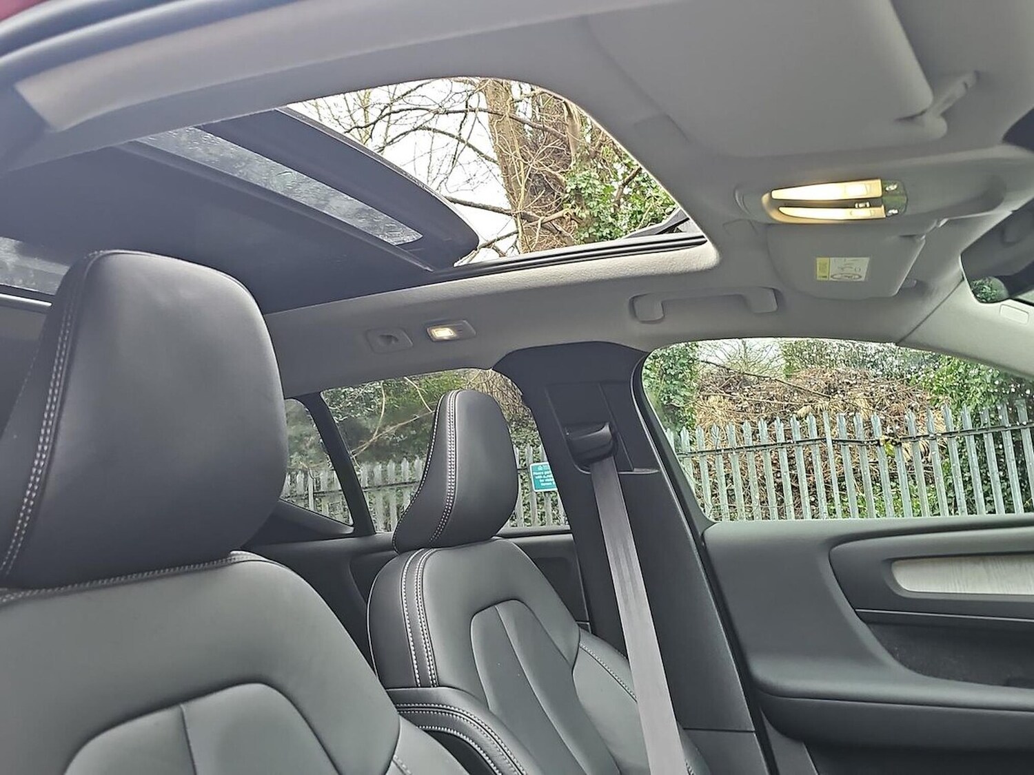 Used Volvo XC40 2025 for sale - 77687965: Photo 39