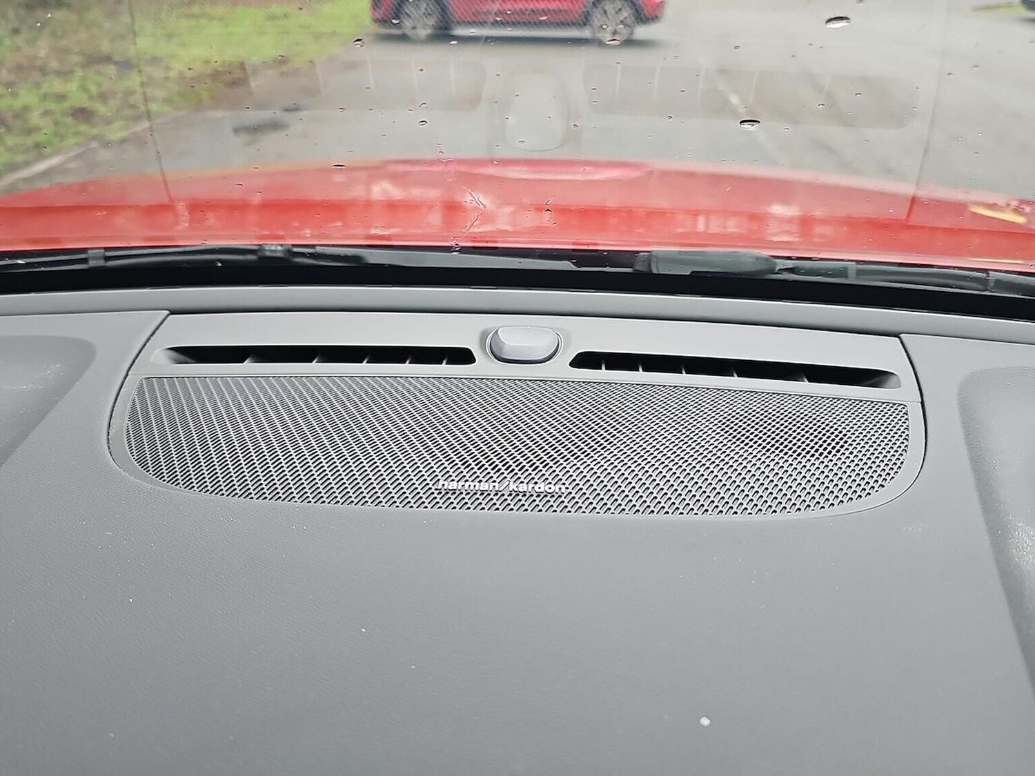 Used Volvo XC40 2025 for sale - 77687965: Photo 42