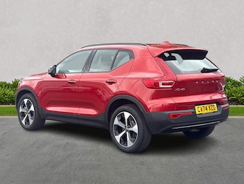 Used Volvo XC40 2025 for sale - 75700257: Photo