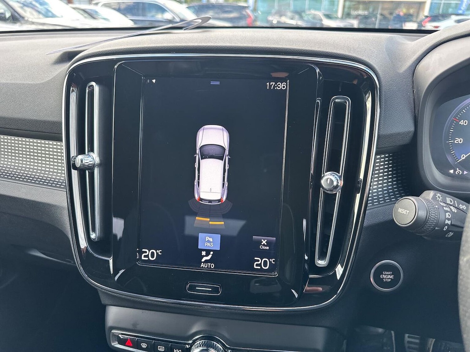 Used Volvo XC40 2020 for sale - 76005840: Photo 23