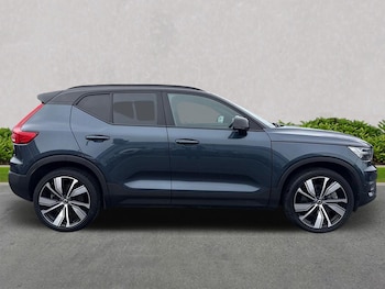 Used Volvo XC40 2022 for sale - 75957073: Photo