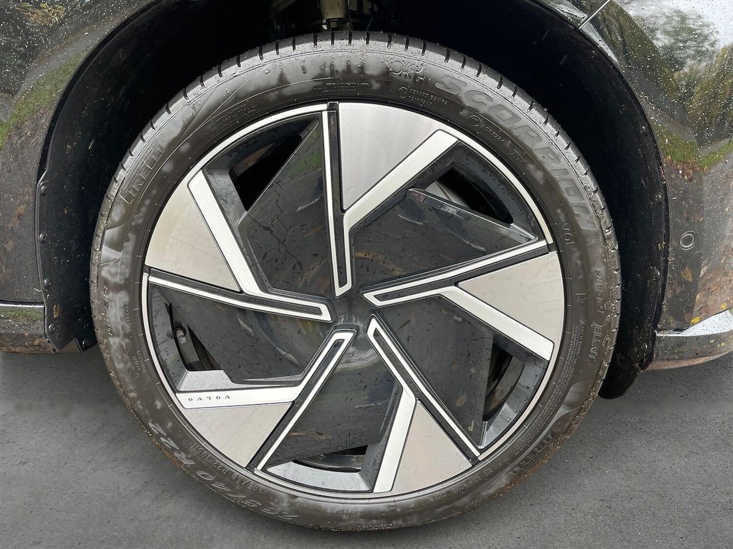 Used Volvo EX90 2025 for sale - 78178316: Photo 8