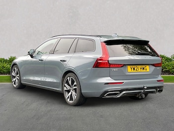 Used Volvo V60 2021 for sale - 76182492: Photo 2