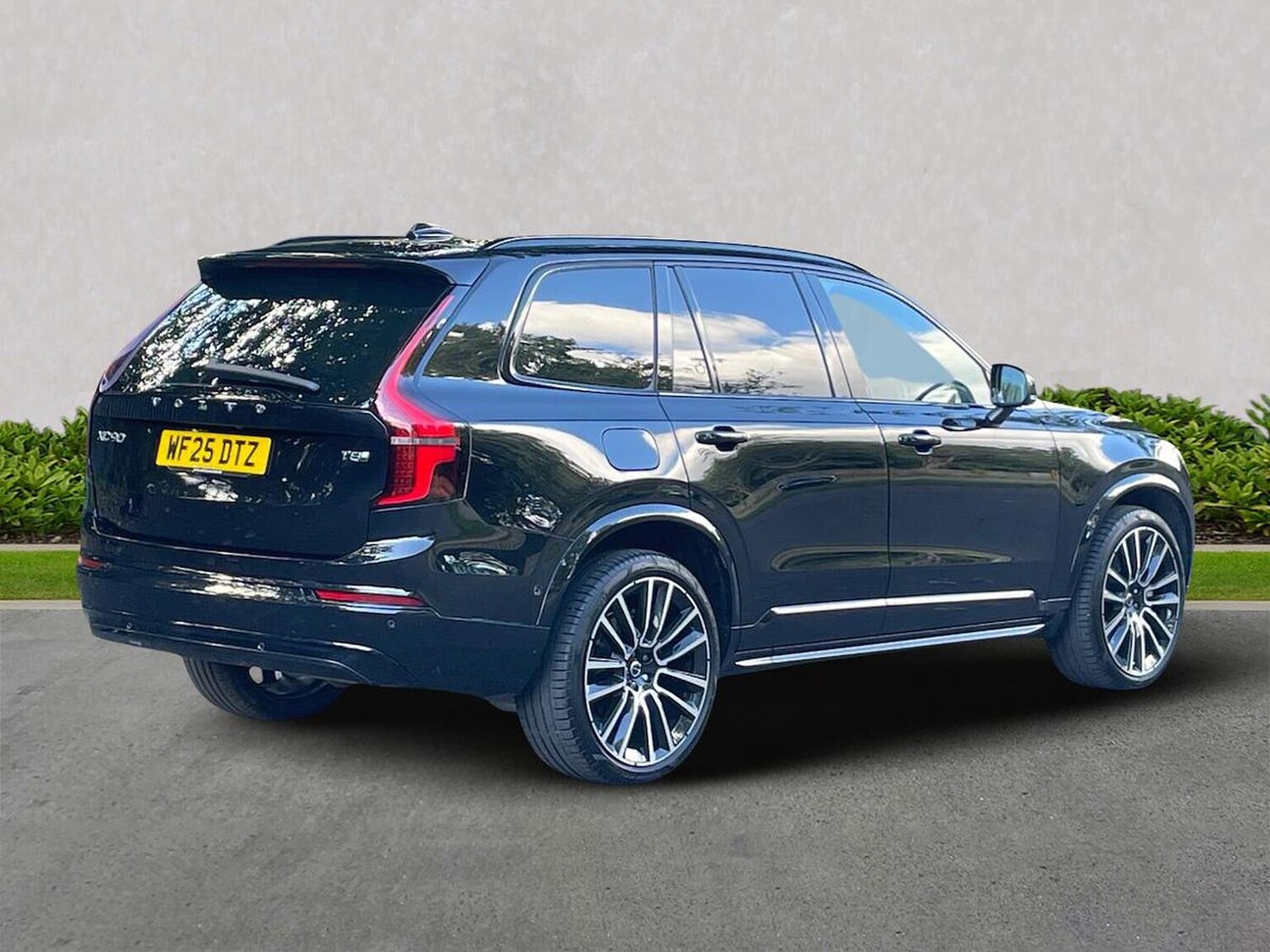 Used Volvo XC90 2025 for sale - 76040762: Photo 18