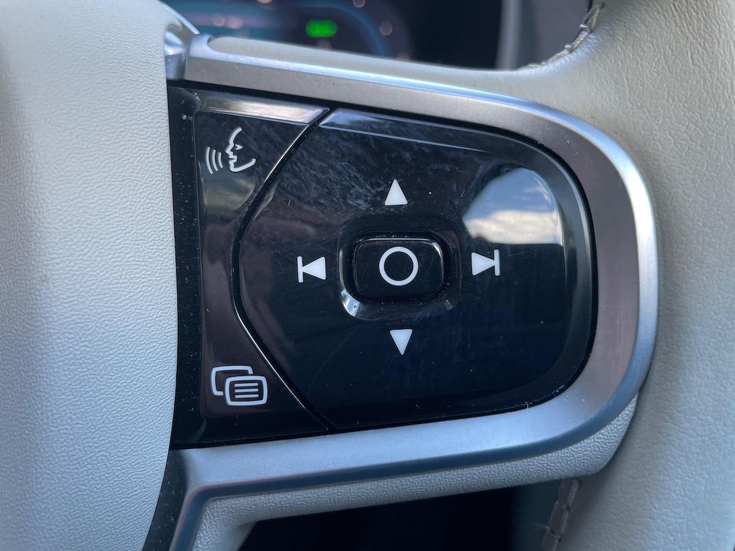 Used Volvo XC90 2025 for sale - 76040762: Photo 26