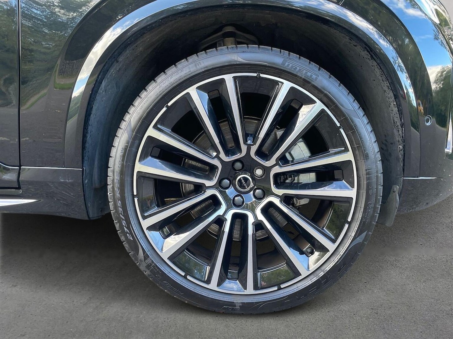 Used Volvo XC90 2025 for sale - 76040762: Photo 6