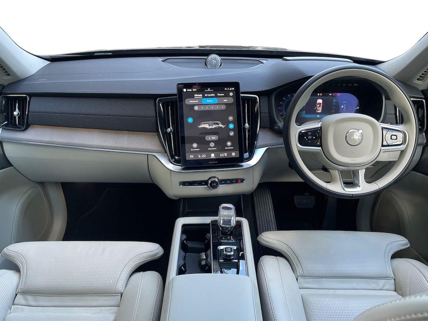 Used Volvo XC90 2025 for sale - 76040762: Photo 8