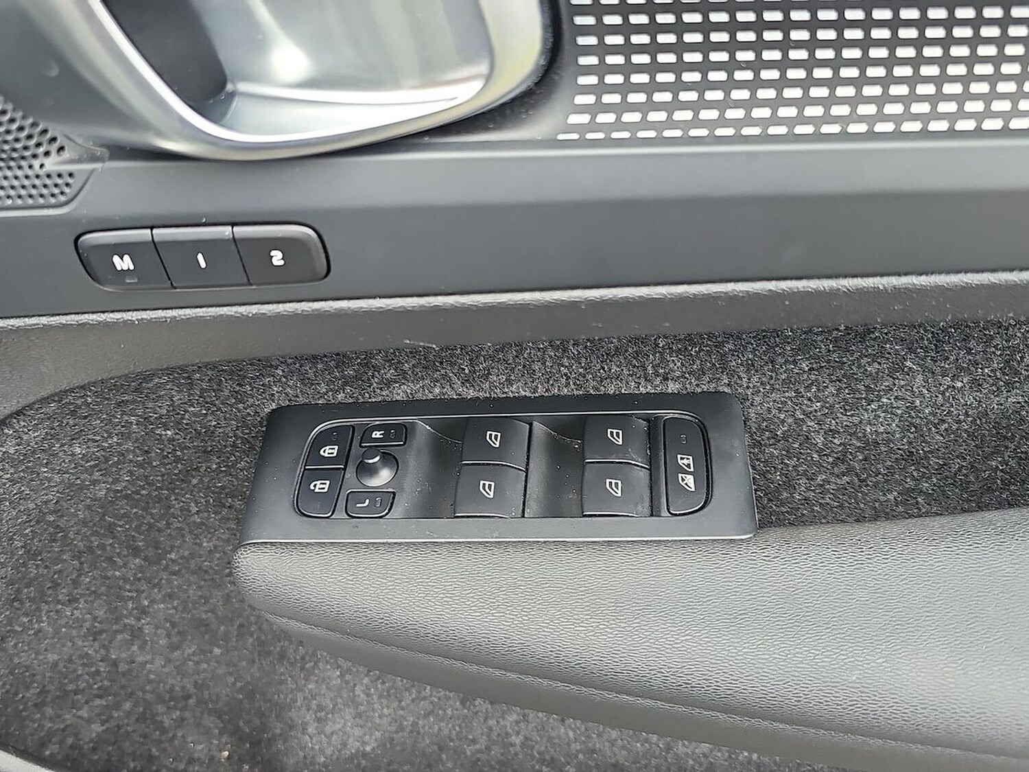 Used Volvo XC40 2024 for sale - 78191344: Photo 23