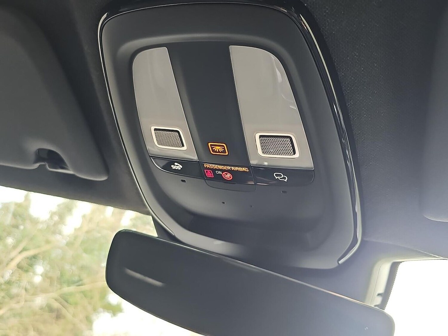 Used Volvo XC40 2024 for sale - 78191344: Photo 42