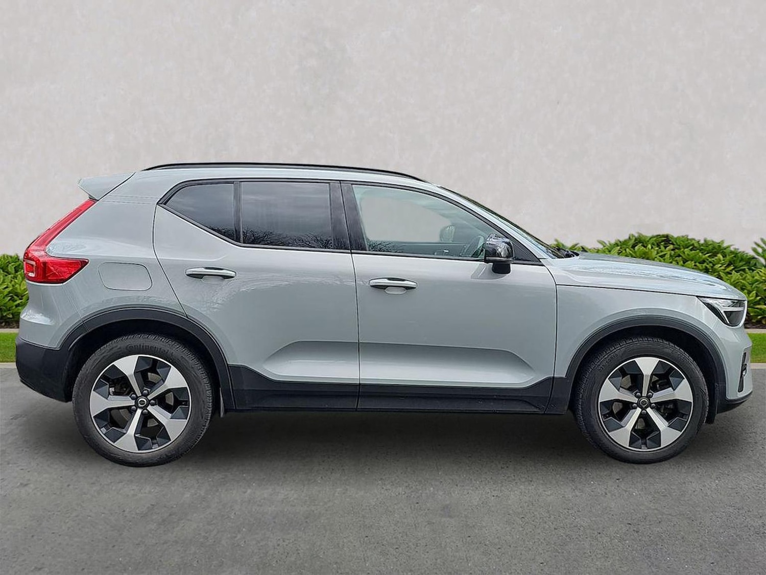 Used Volvo XC40 2024 for sale - 78191344: Photo 5