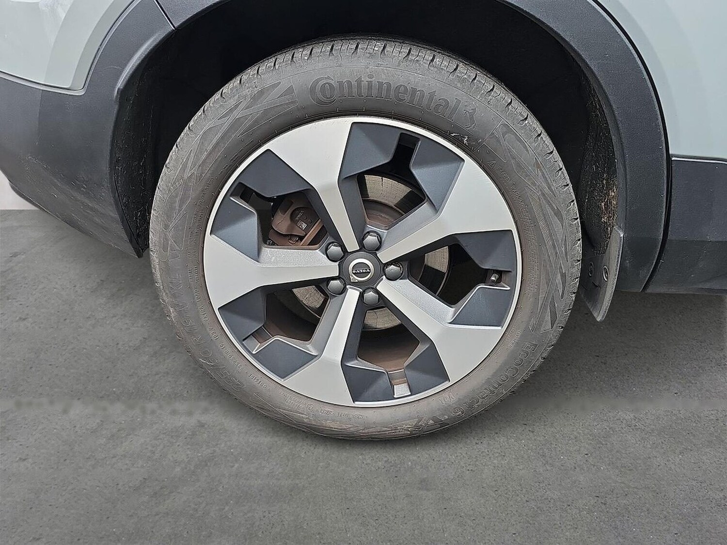 Used Volvo XC40 2024 for sale - 78191344: Photo 8