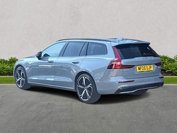 Used Volvo V60 2025 for sale - 75505483: Photo