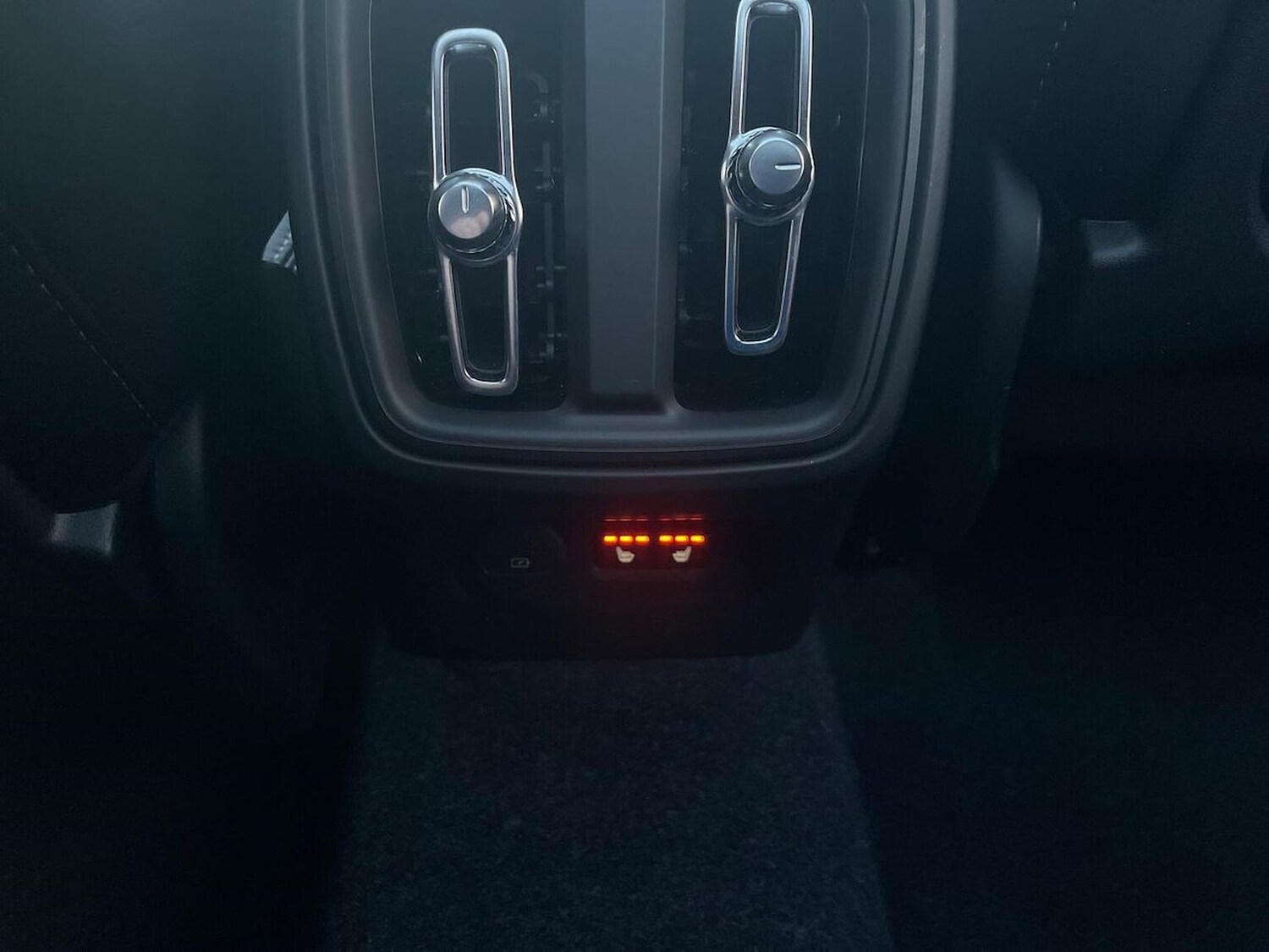 Used Volvo XC40 2025 for sale - 76396955: Photo 22