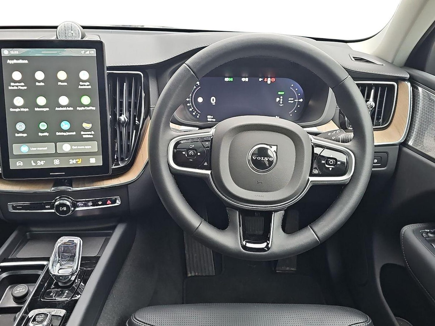 Used Volvo XC60 2025 for sale - 78191406: Photo 11