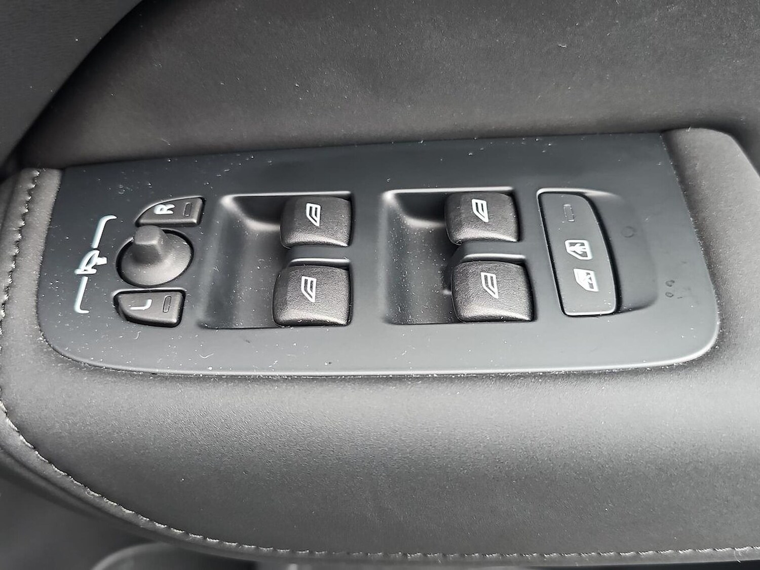 Used Volvo XC60 2025 for sale - 78191406: Photo 23