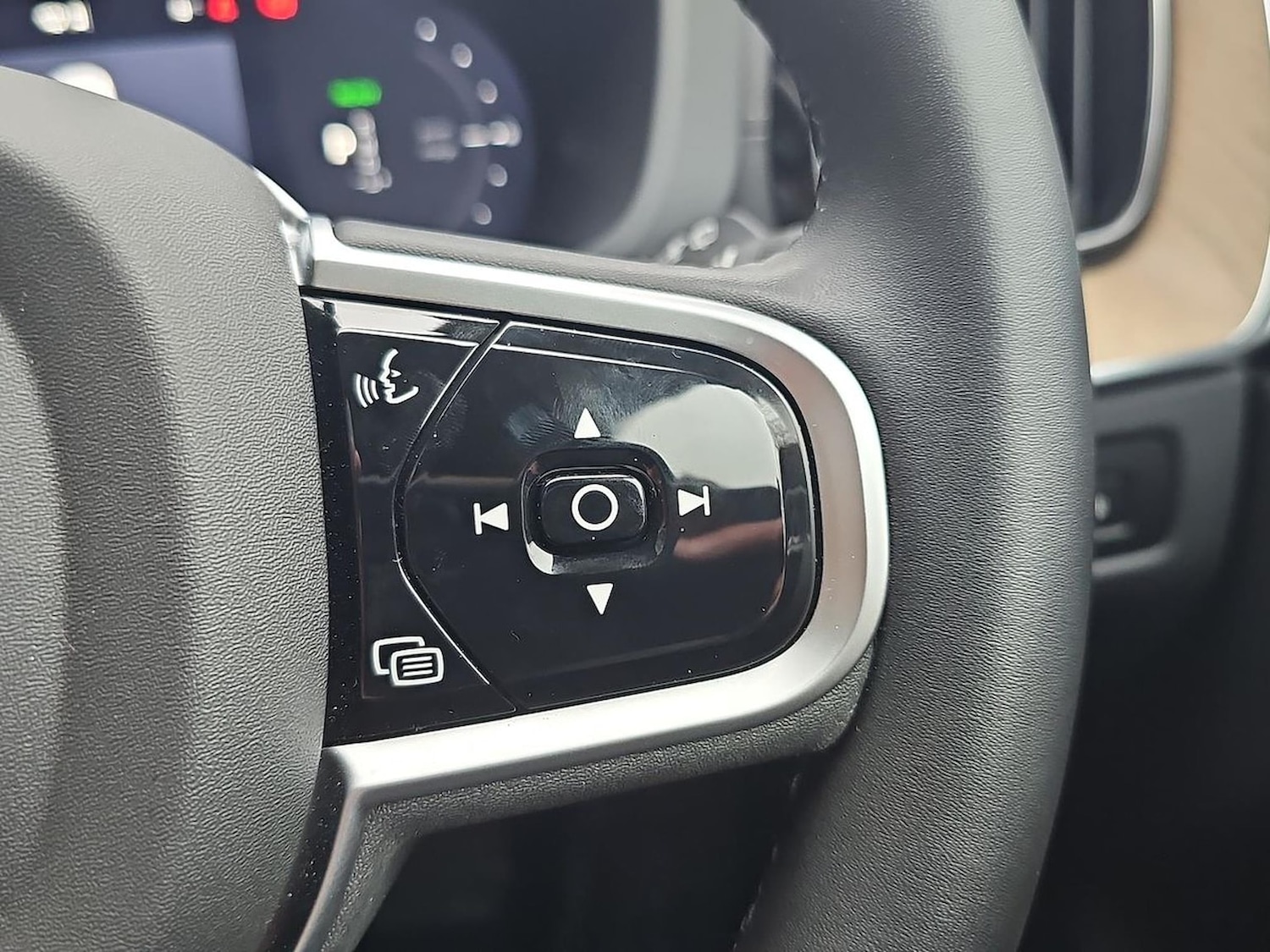 Used Volvo XC60 2025 for sale - 78191406: Photo 28