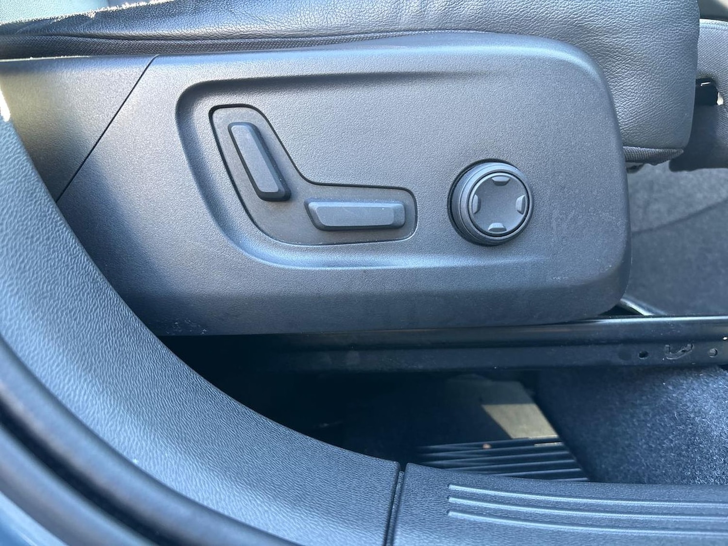 Vehicle 29