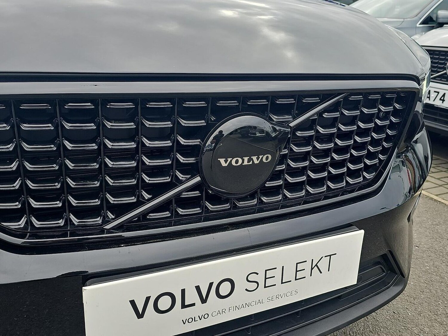 Used Volvo XC40 2025 for sale - 78191345: Photo 32