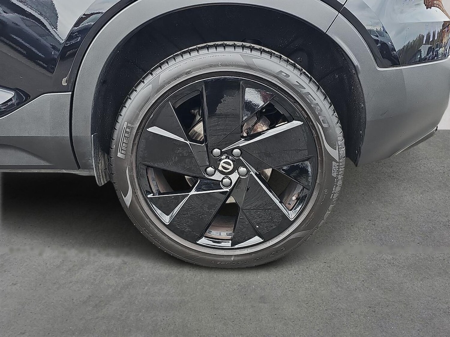 Used Volvo XC40 2025 for sale - 78191345: Photo 8