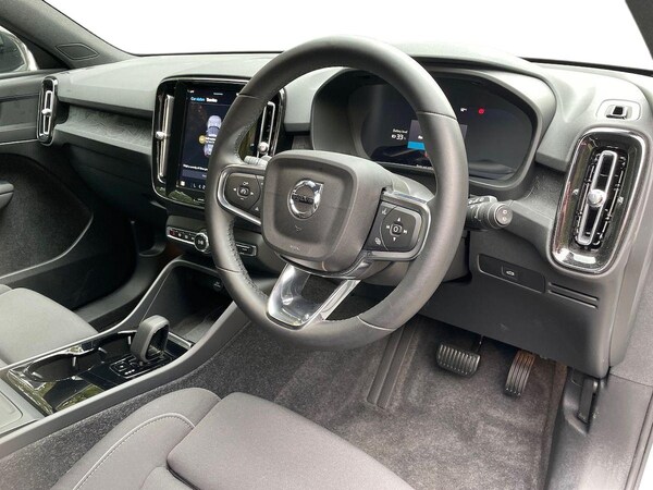 Used Volvo XC40 2025 for sale - 76293095: Photo 15