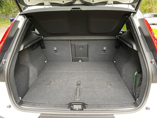 Used Volvo XC40 2025 for sale - 76293095: Photo 17