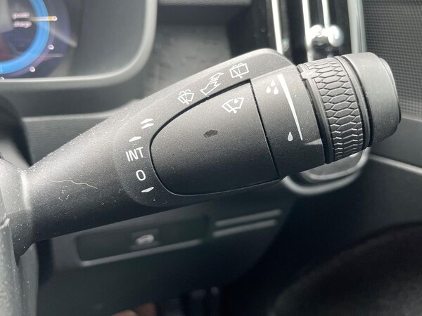 Used Volvo XC40 2025 for sale - 76293095: Photo 28