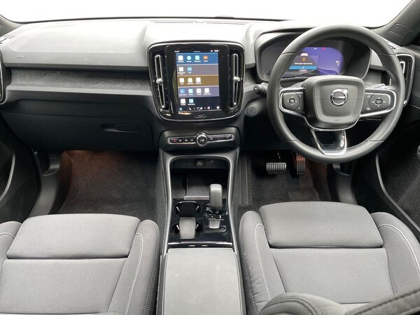 Used Volvo XC40 2025 for sale - 76293095: Photo 8