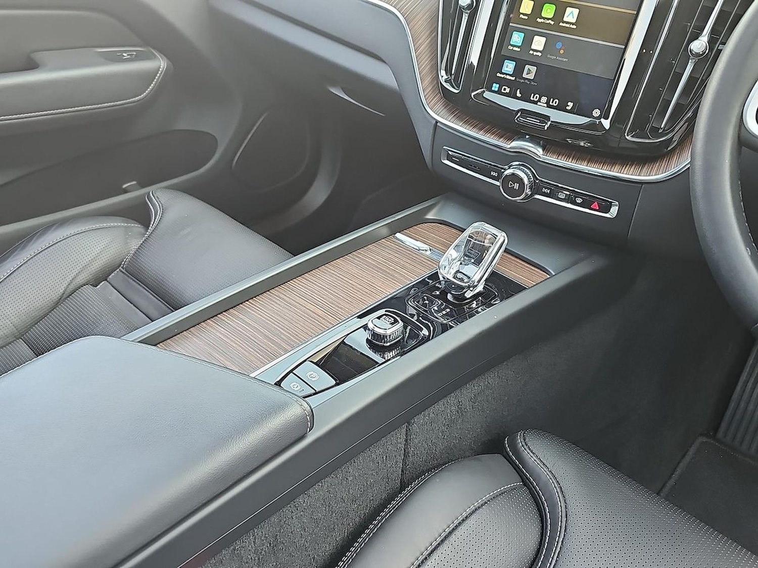 Used Volvo XC60 2023 for sale - 78191384: Photo 15