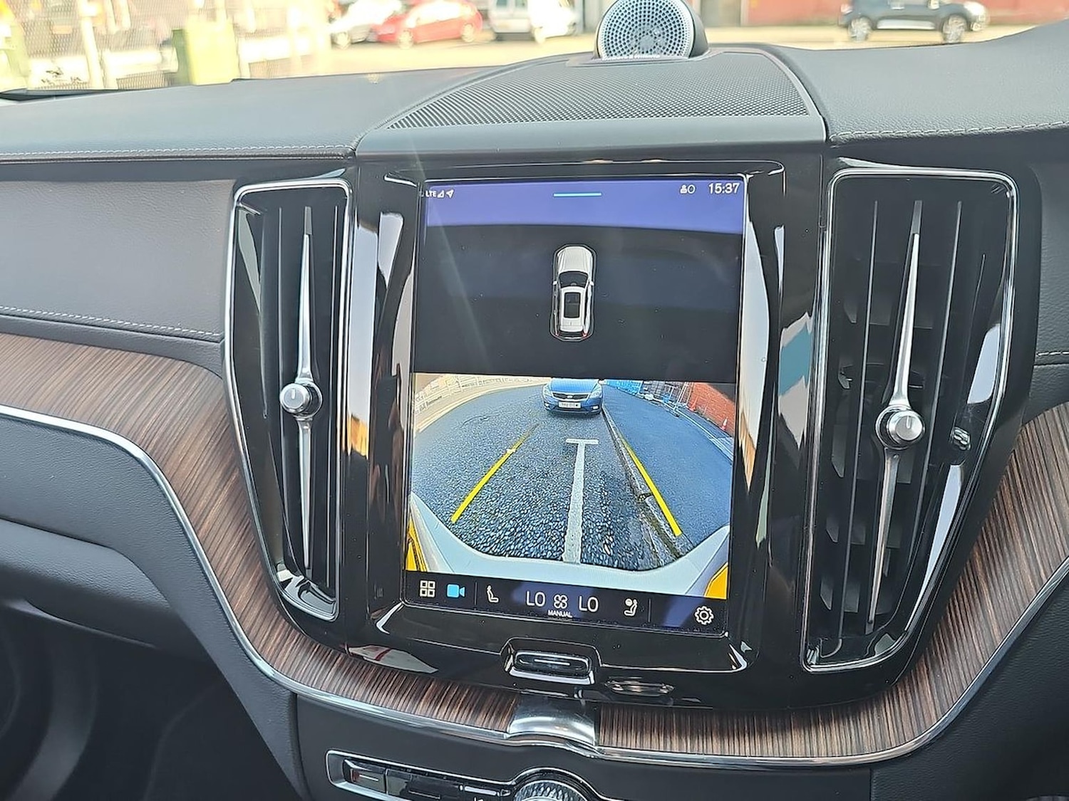 Used Volvo XC60 2023 for sale - 78191384: Photo 24