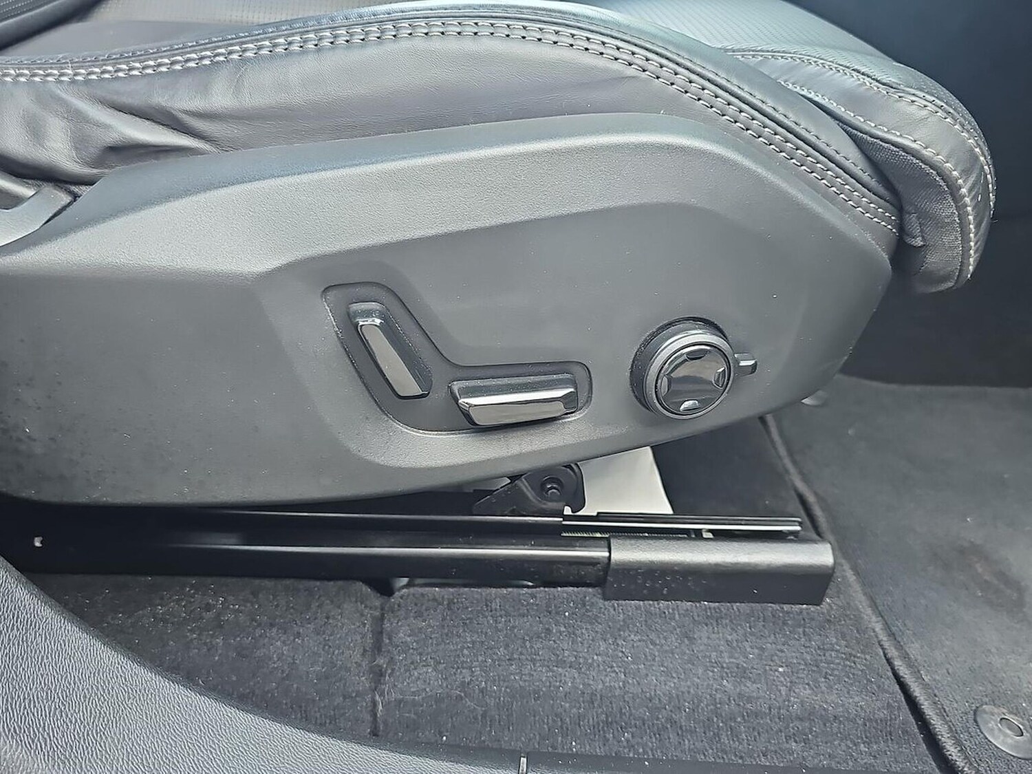 Used Volvo XC60 2023 for sale - 78191384: Photo 31