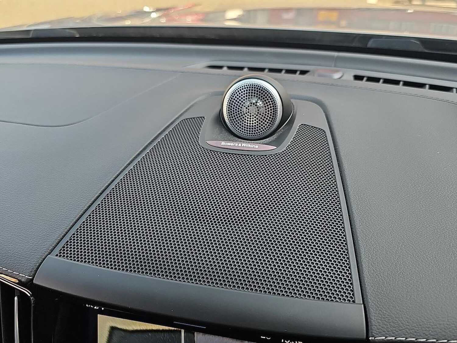 Used Volvo XC60 2023 for sale - 78191384: Photo 47