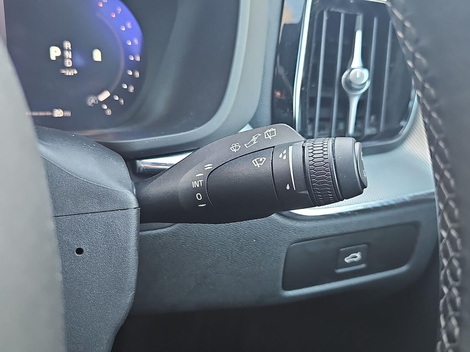 Used Volvo XC60 2023 for sale - 78191306: Photo 29