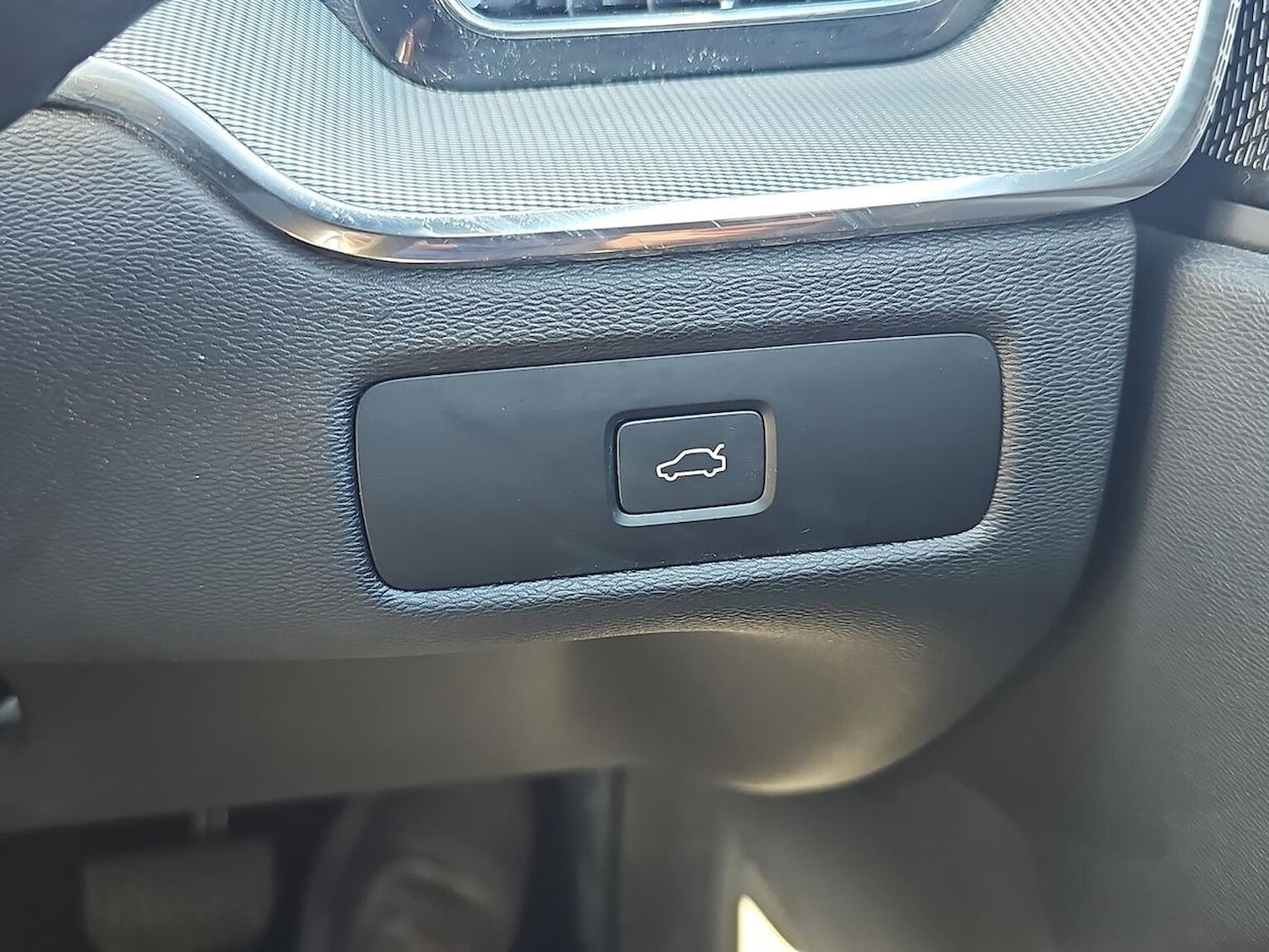 Used Volvo XC60 2023 for sale - 78191306: Photo 44